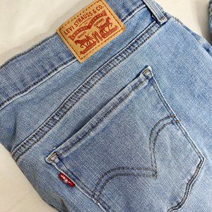 Levi 414 Classic Straight